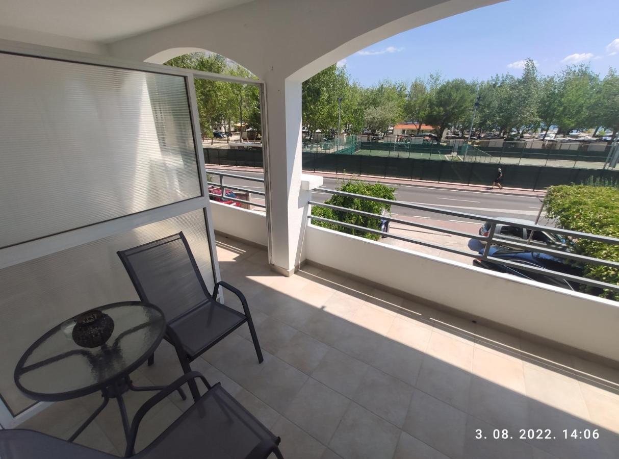 Aqua Apartments Omiš Extérieur photo