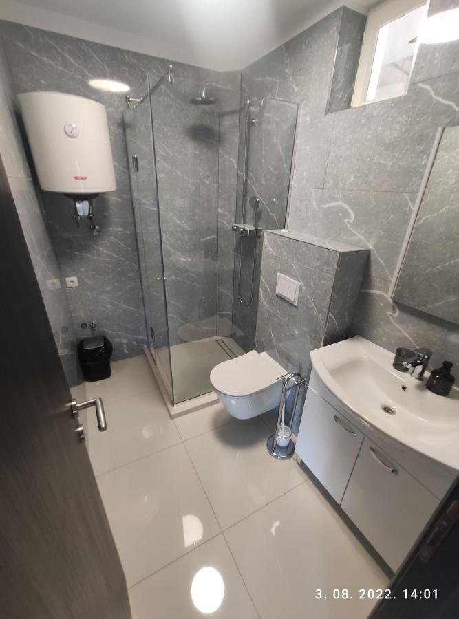 Aqua Apartments Omiš Extérieur photo