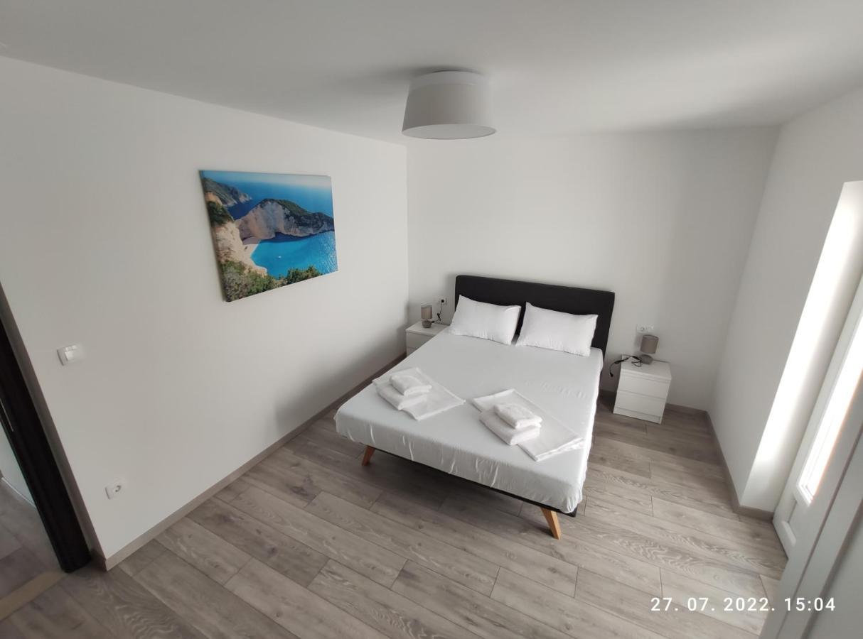 Aqua Apartments Omiš Extérieur photo