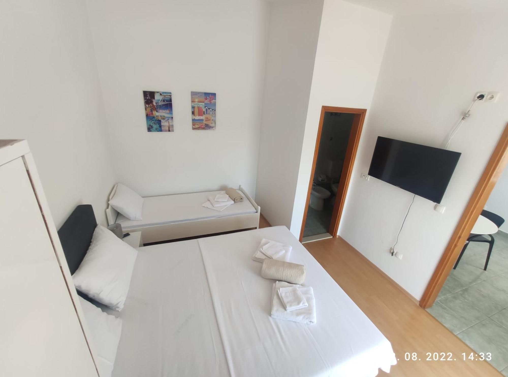 Aqua Apartments Omiš Chambre photo
